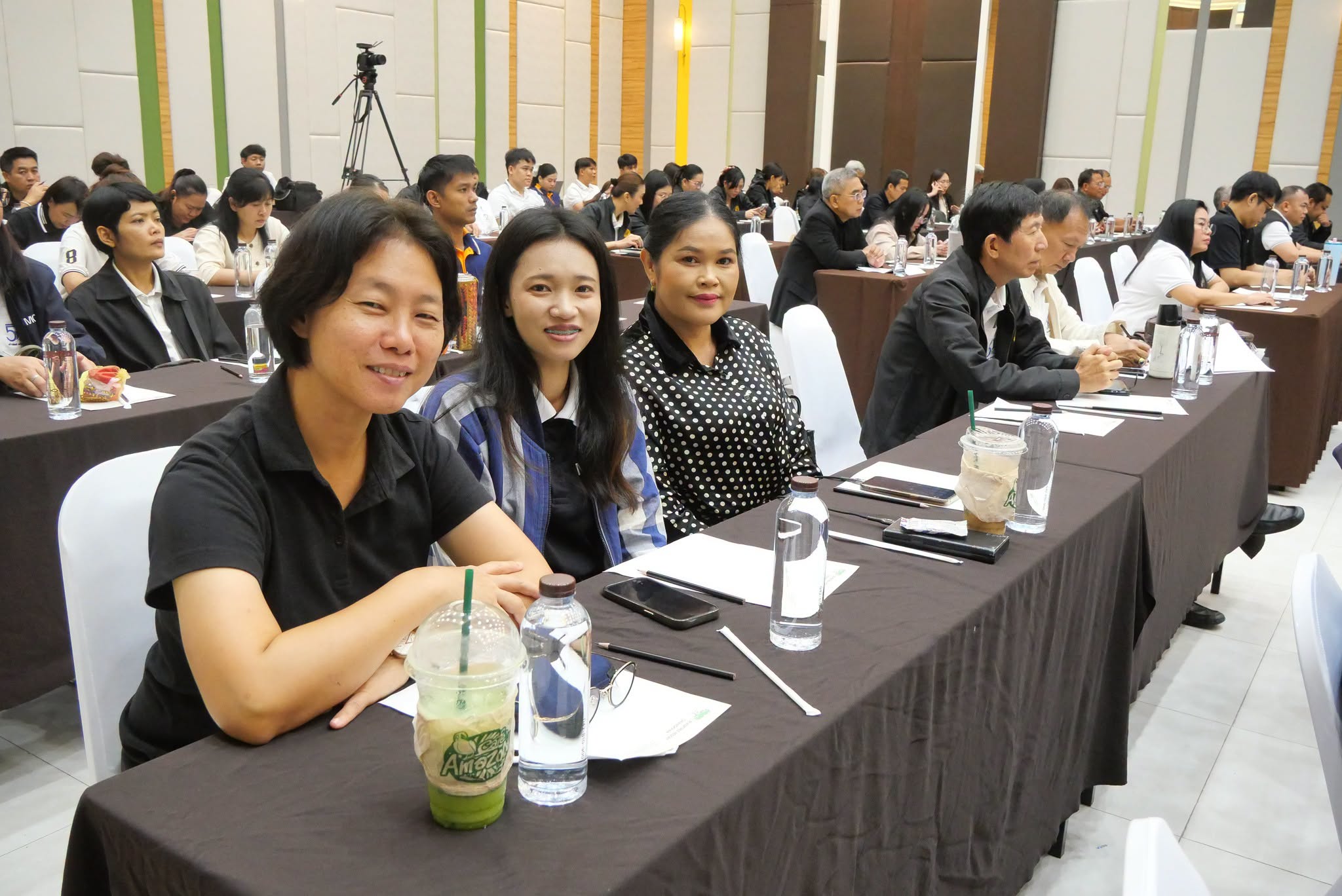 title - รองเลขาธิการ ส.ป.ก. ปิดโครงการสัมมนาฯ เดินหน้ายกระดับงานจัดที่ดิน-กองทุนฯ มุ่งเป้าขับเคลื่อนการดำเนินงานปี 2570